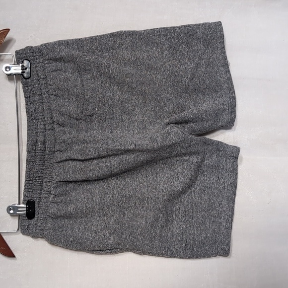 Fleece Factory Grey Sweat Shorts Men's Size Small - Picture 2 of 6